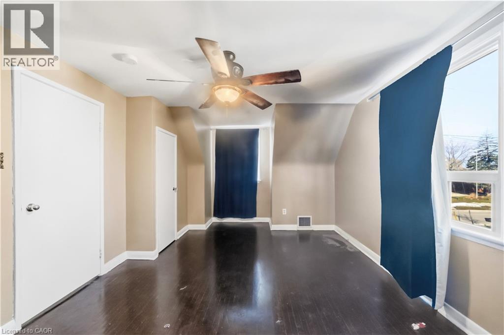 776 Britannia Avenue, Hamilton, ON - Indoor Photo Showing Other Room