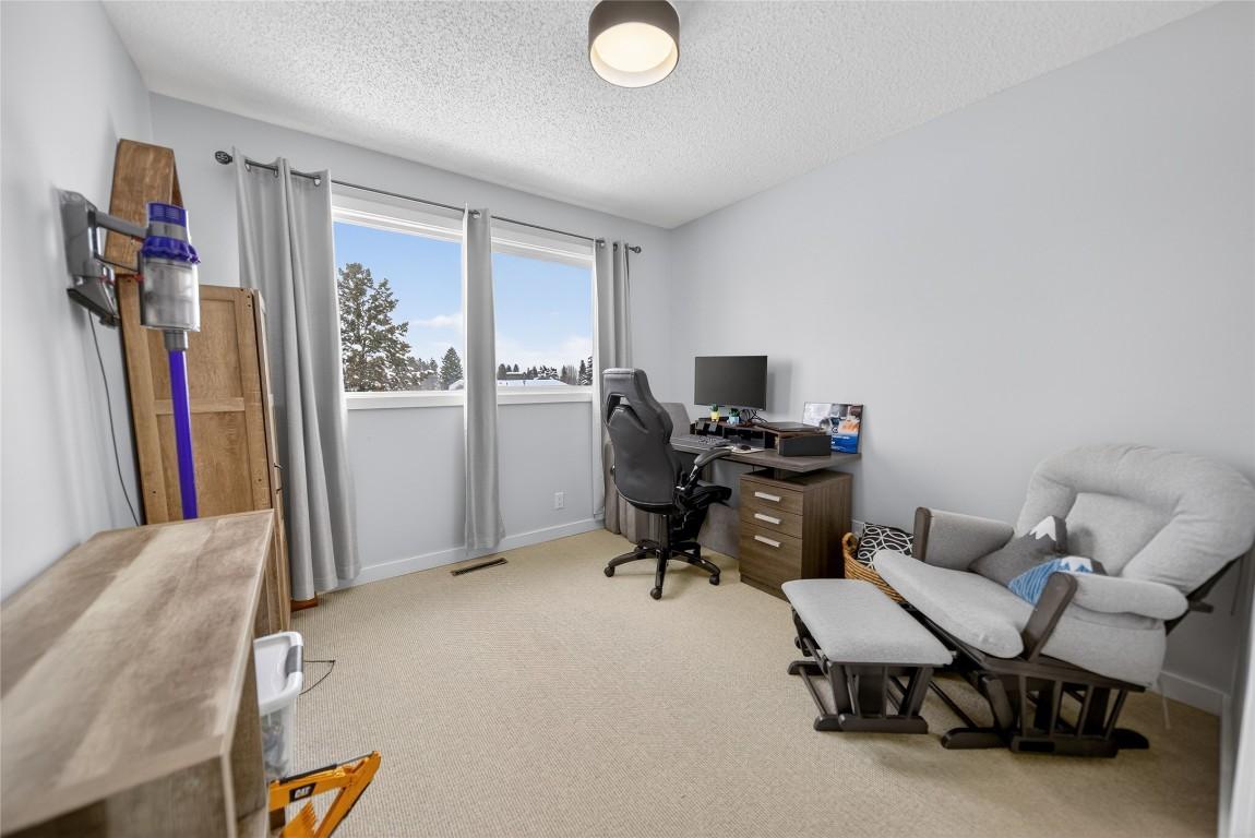 209 14Th Street, Cranbrook, BC - Indoor Photo Showing Office