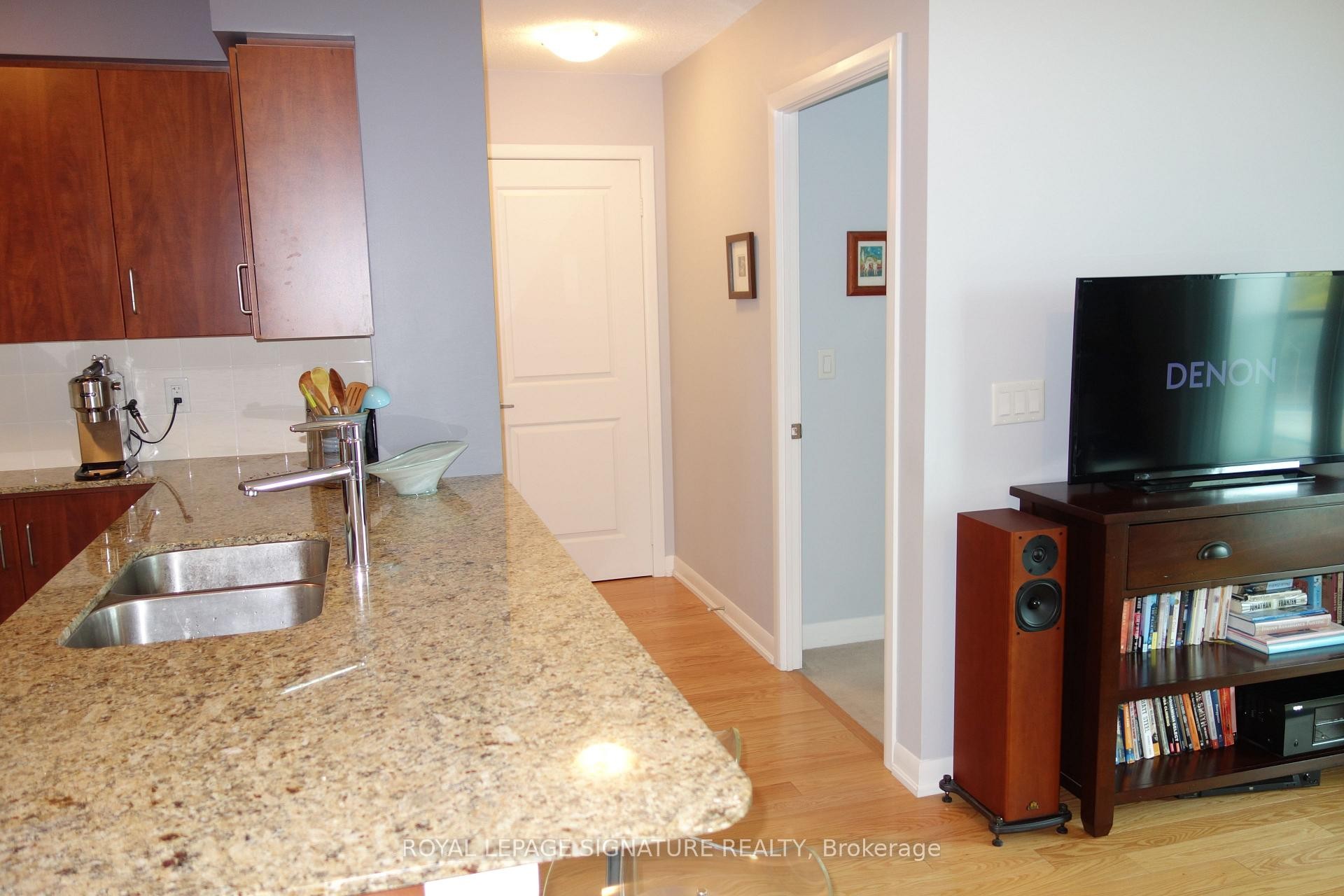 706-205 Sherway Gardens Road, Toronto, ON - Indoor Photo Showing Kitchen With Double Sink