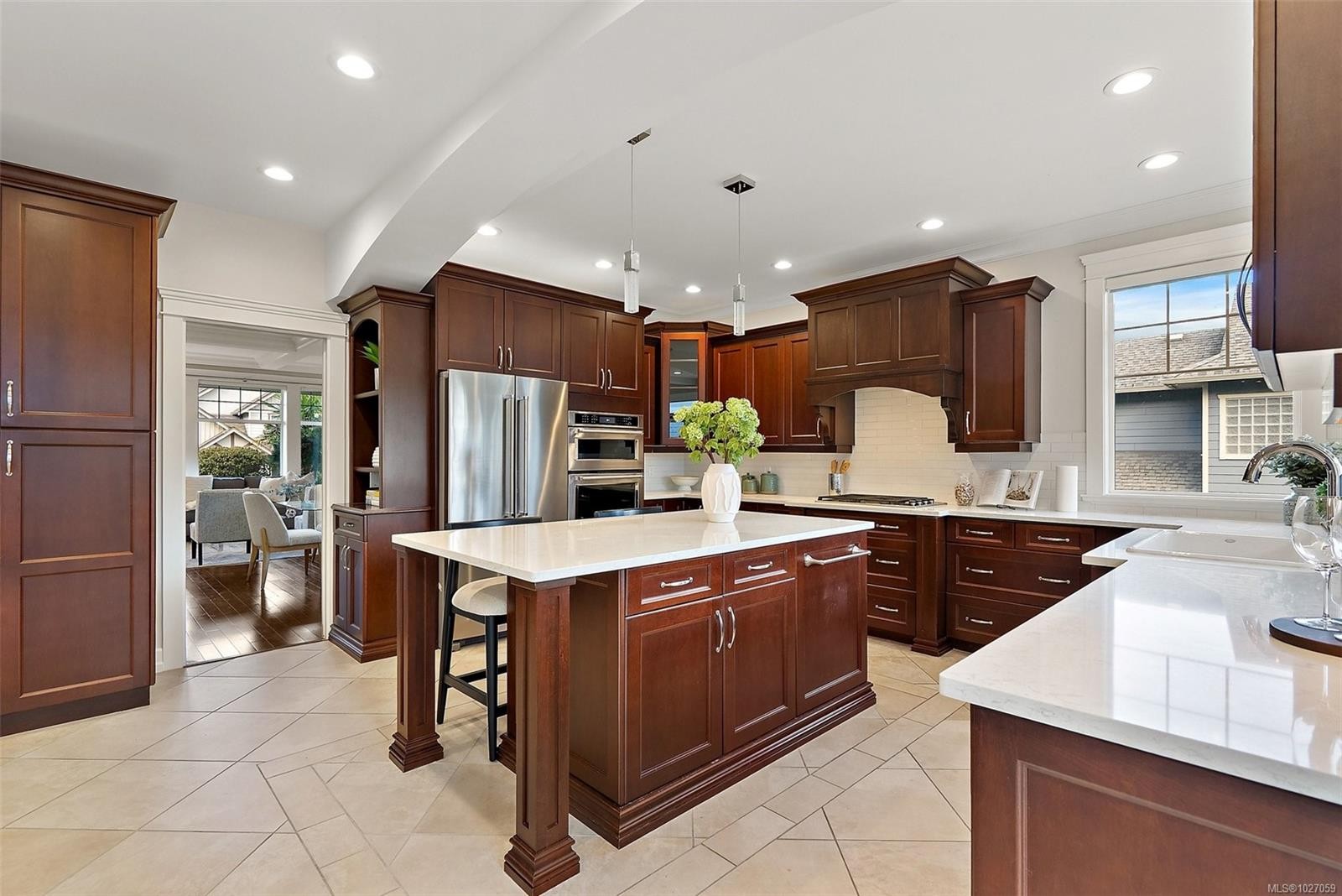 4973 La Quinta Pl, Saanich, BC