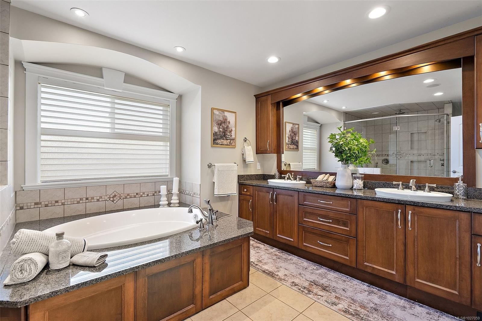 4973 La Quinta Pl, Saanich, BC