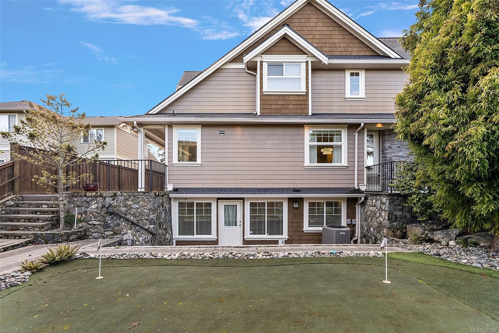 4973 La Quinta Pl, Saanich, BC