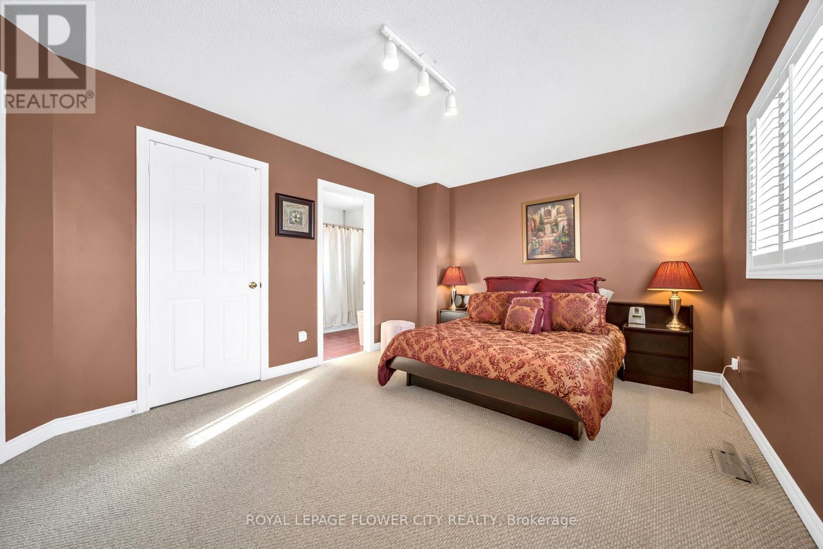 1340 Whitewater Lane, Mississauga, ON - Indoor Photo Showing Bedroom