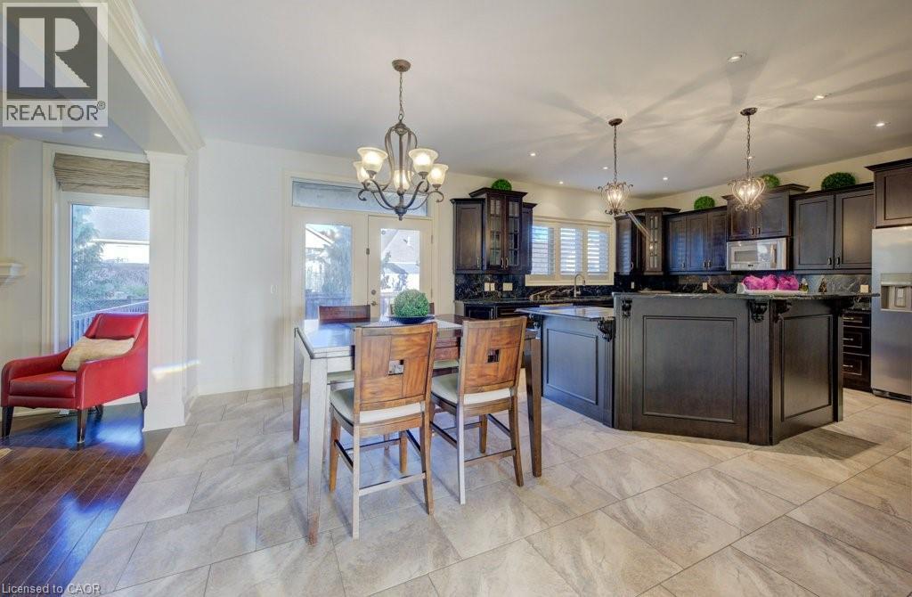 6379 Christopher Crescent, Niagara Falls, ON - Indoor