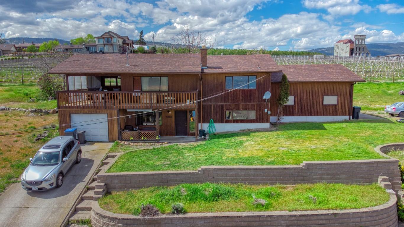 3924 Harding Road, West Kelowna, BC - Outdoor
