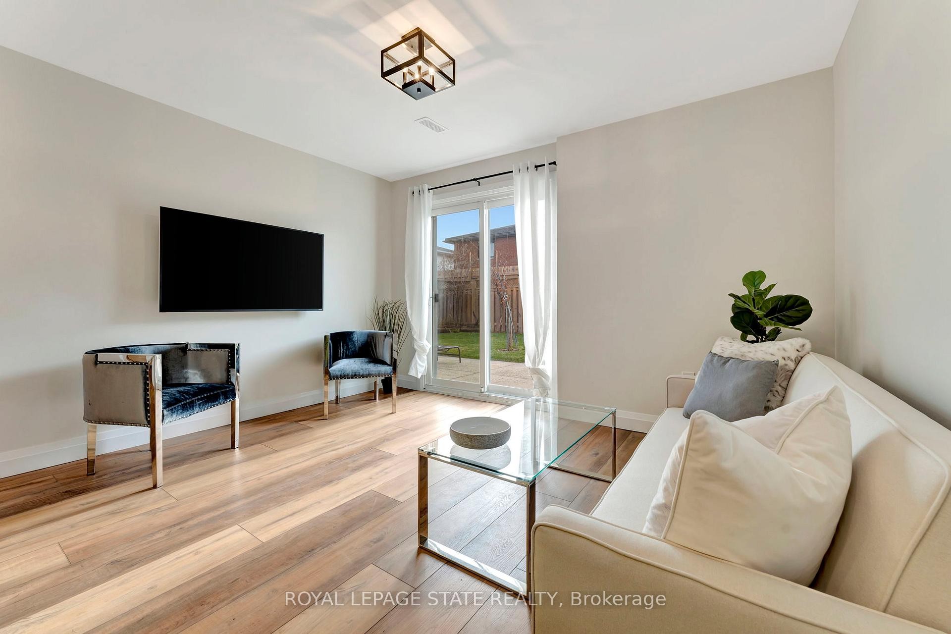 144 Ravenbury Drive, Hamilton, ON - Indoor