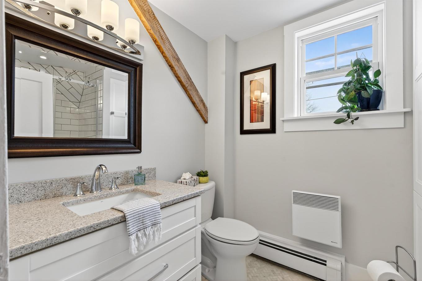 361-363 Queen Street, Charlottetown, PE