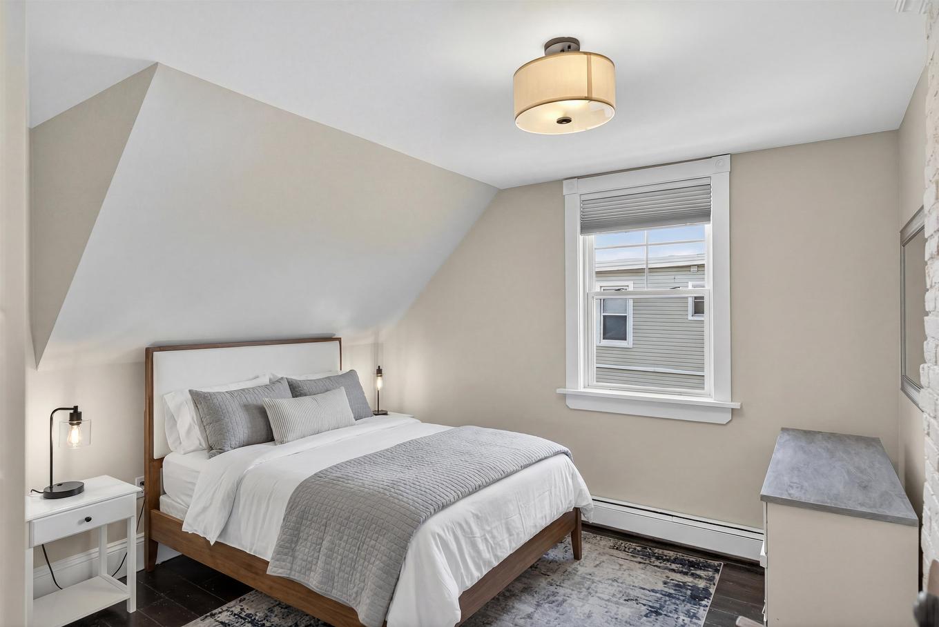 361-363 Queen Street, Charlottetown, PE