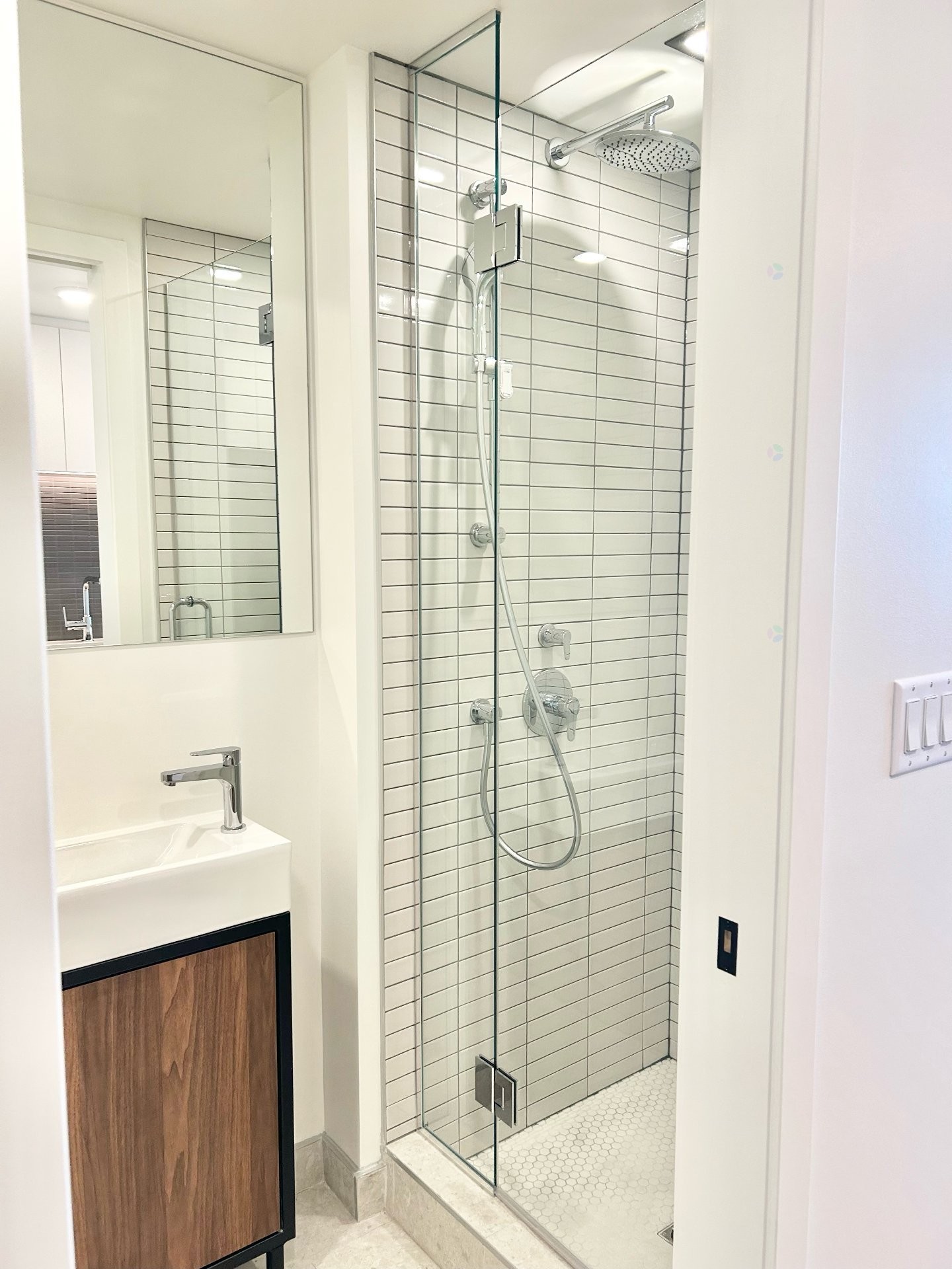 Salle de bains - 4314-1210 Rue Jeanne-Mance, Montréal (Ville-Marie), QC - Indoor Photo Showing Bathroom