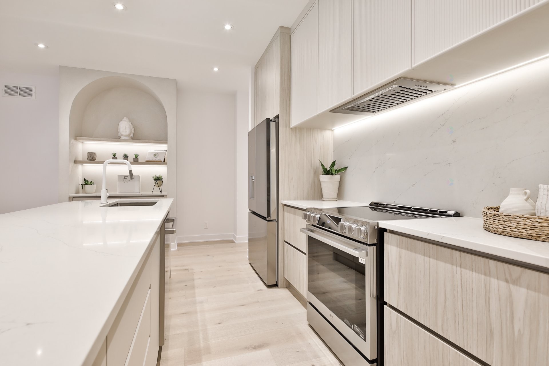 Kitchen - 19 Rue Des Trembles, Saint-Jean-Sur-Richelieu, QC - Indoor Photo Showing Kitchen