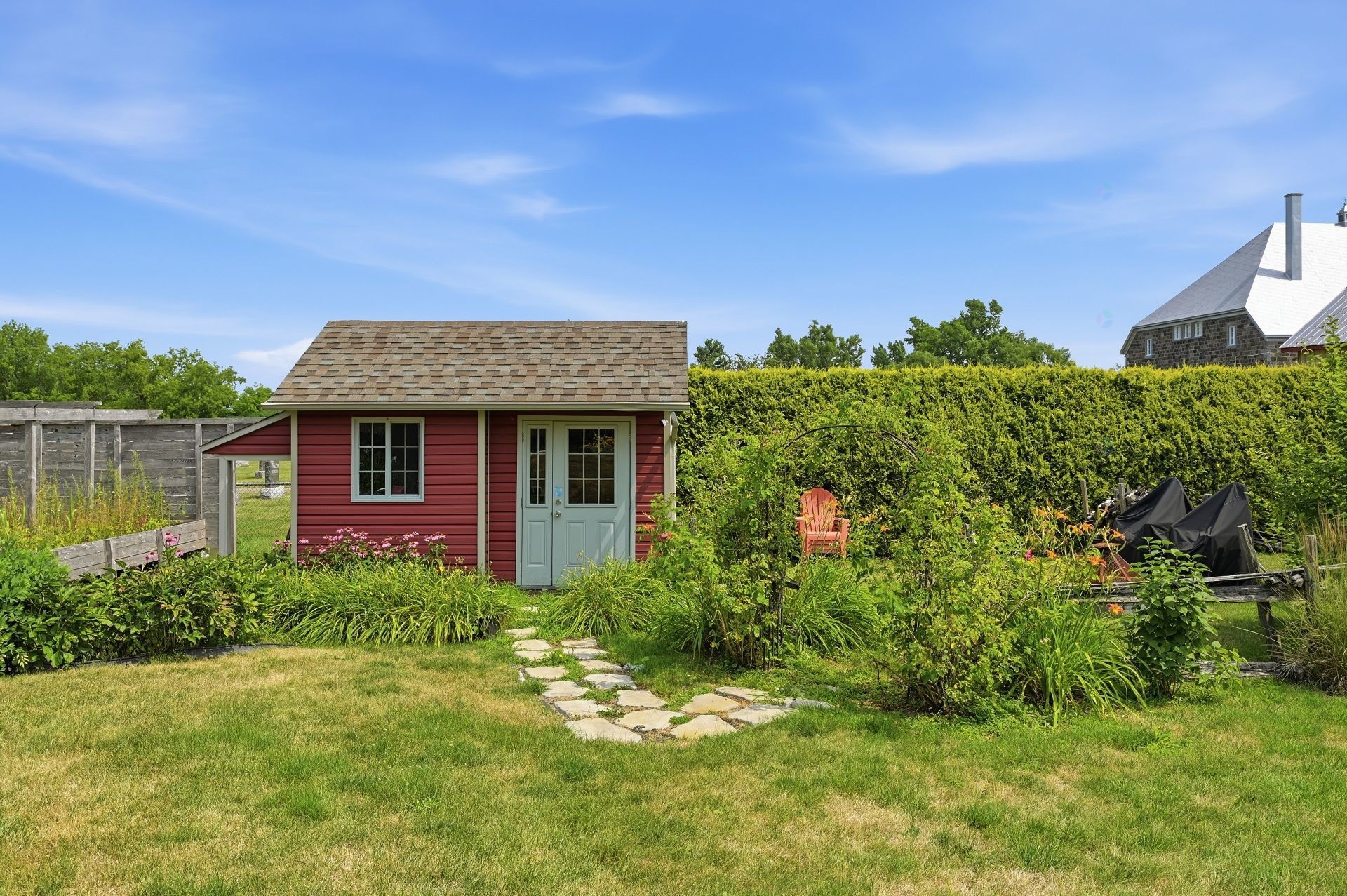Shed - 29 Rue Du Couvent, Saint-Simon, QC - Outdoor
