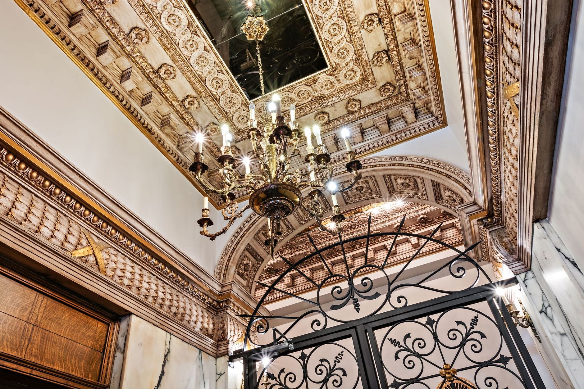 Entrée extérieure - 203-204 Rue De L'Hôpital, Montréal (Ville-Marie), QC - Indoor Photo Showing Other Room