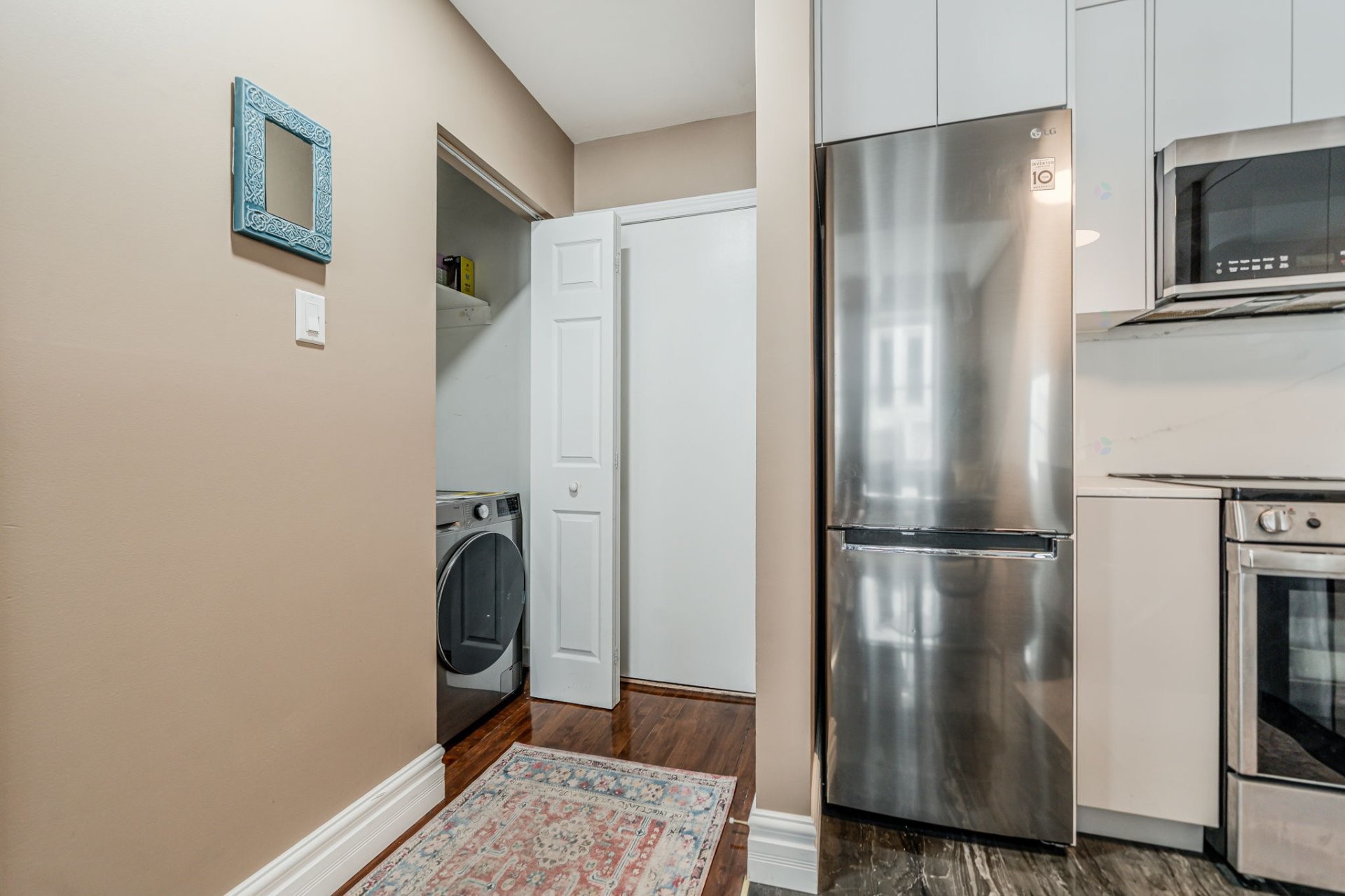 Salle de lavage - 203-204 Rue De L'Hôpital, Montréal (Ville-Marie), QC - Indoor Photo Showing Laundry Room