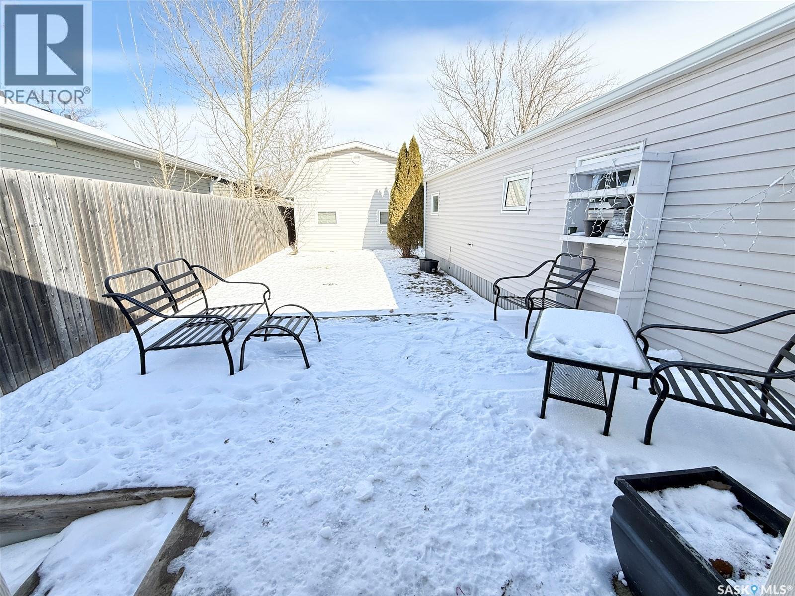 148 Laing Crescent, Weyburn, SK