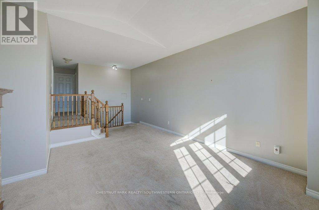 404 Tealby Crescent, Waterloo, ON - Indoor Photo Showing Other Room