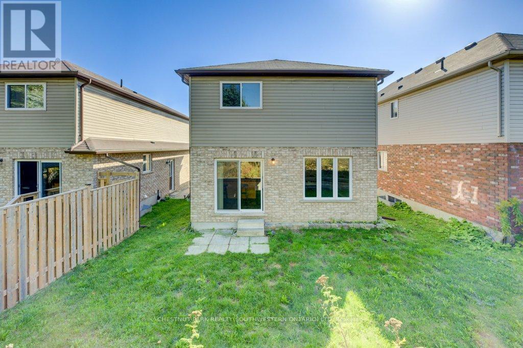 404 Tealby Crescent, Waterloo, ON - Outdoor With Exterior