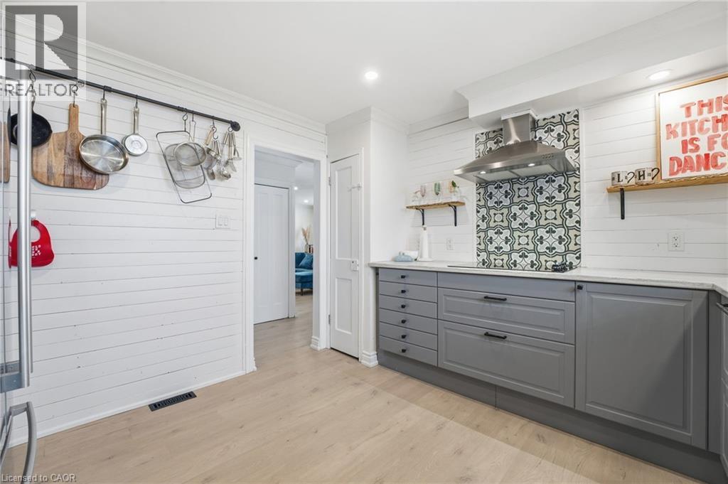 104 Cindy Avenue, Cambridge, ON - Indoor Photo Showing Other Room