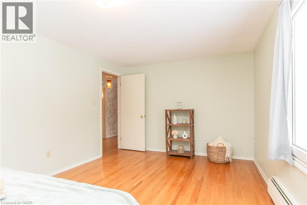 198 Ashcroft Place, Waterloo, ON - Indoor Photo Showing Other Room