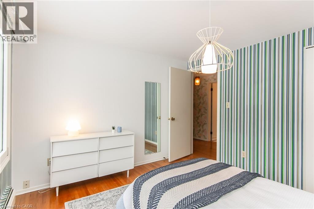 198 Ashcroft Place, Waterloo, ON - Indoor Photo Showing Bedroom