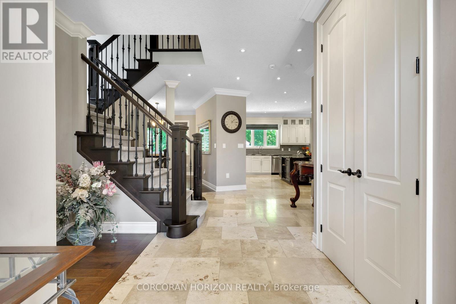 8 - 258 Edgewater Crescent, Kitchener, ON - Indoor Photo Showing Other Room