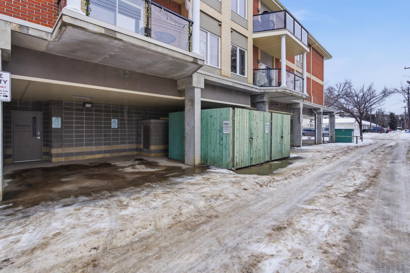 3 3, 9411 98 Ave Nw, Edmonton, AB