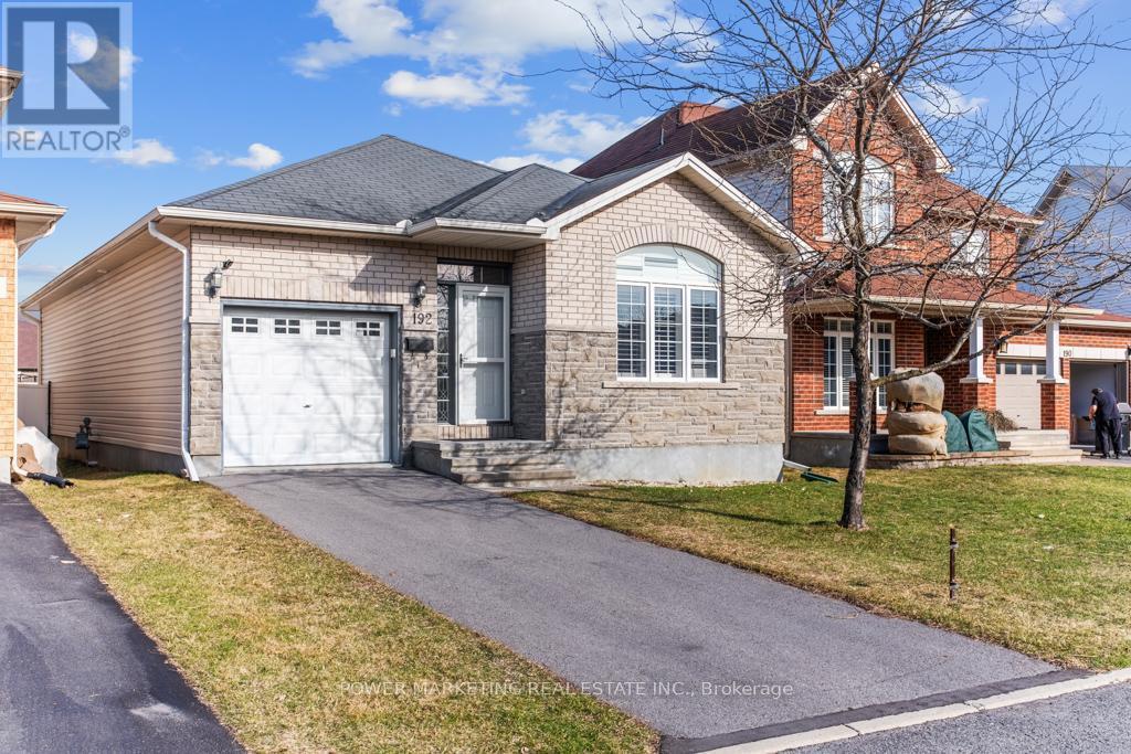 192 Felicity Crescent, Ottawa, ON - Outdoor With Facade