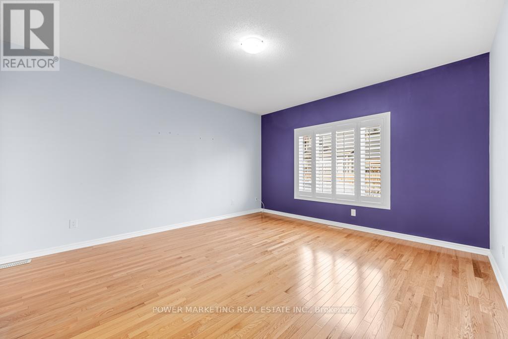 192 Felicity Crescent, Ottawa, ON - Indoor Photo Showing Other Room