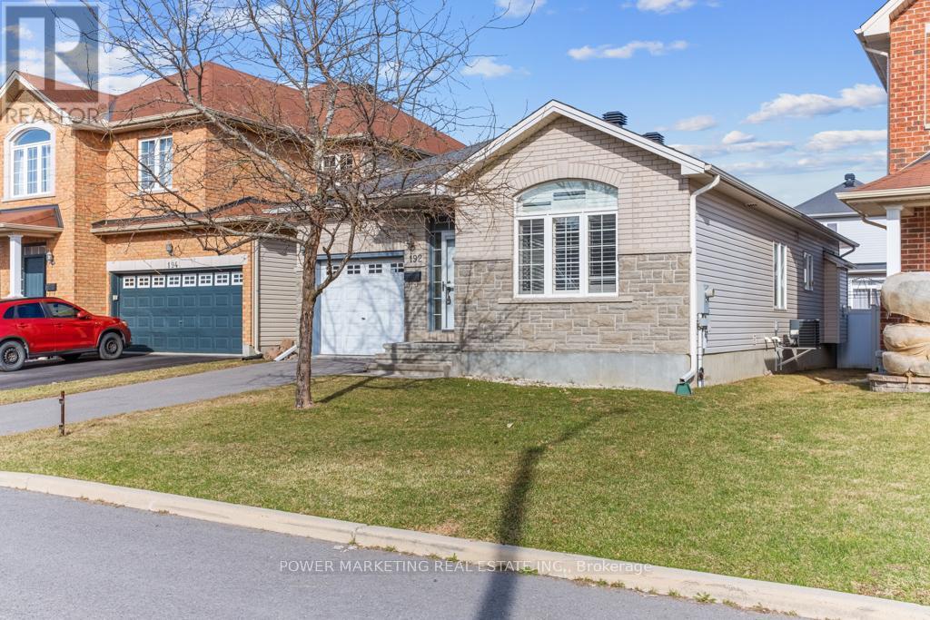 192 Felicity Crescent, Ottawa, ON - Outdoor