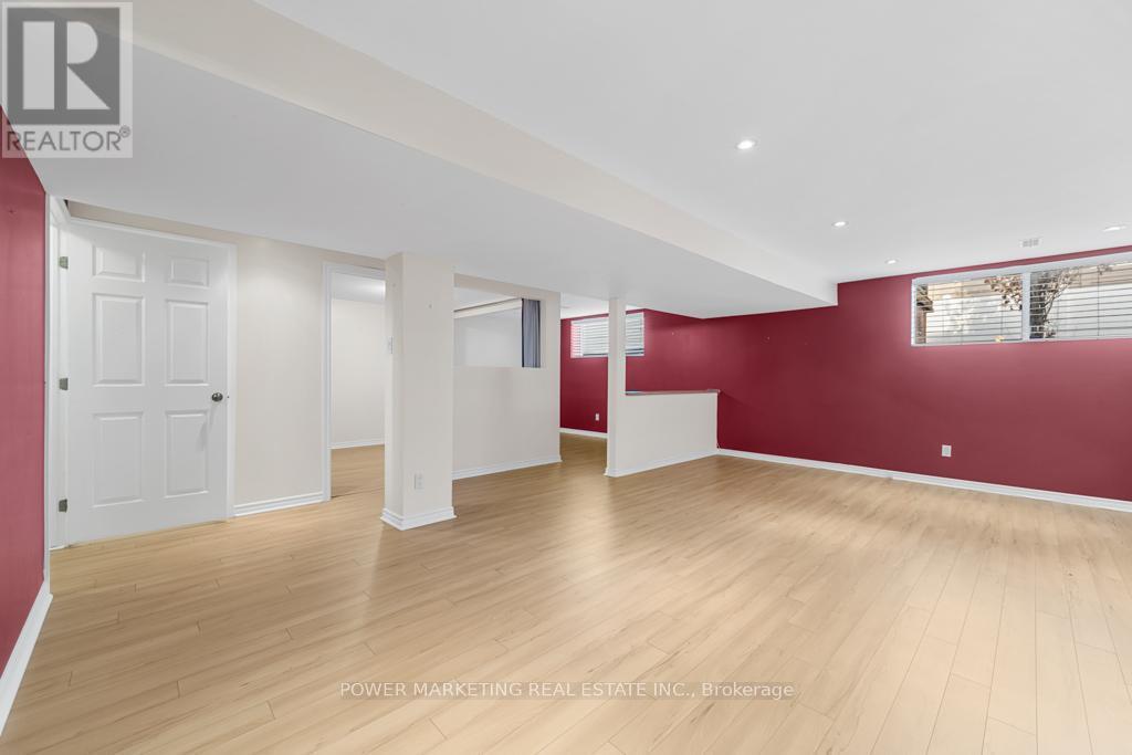 192 Felicity Crescent, Ottawa, ON - Indoor