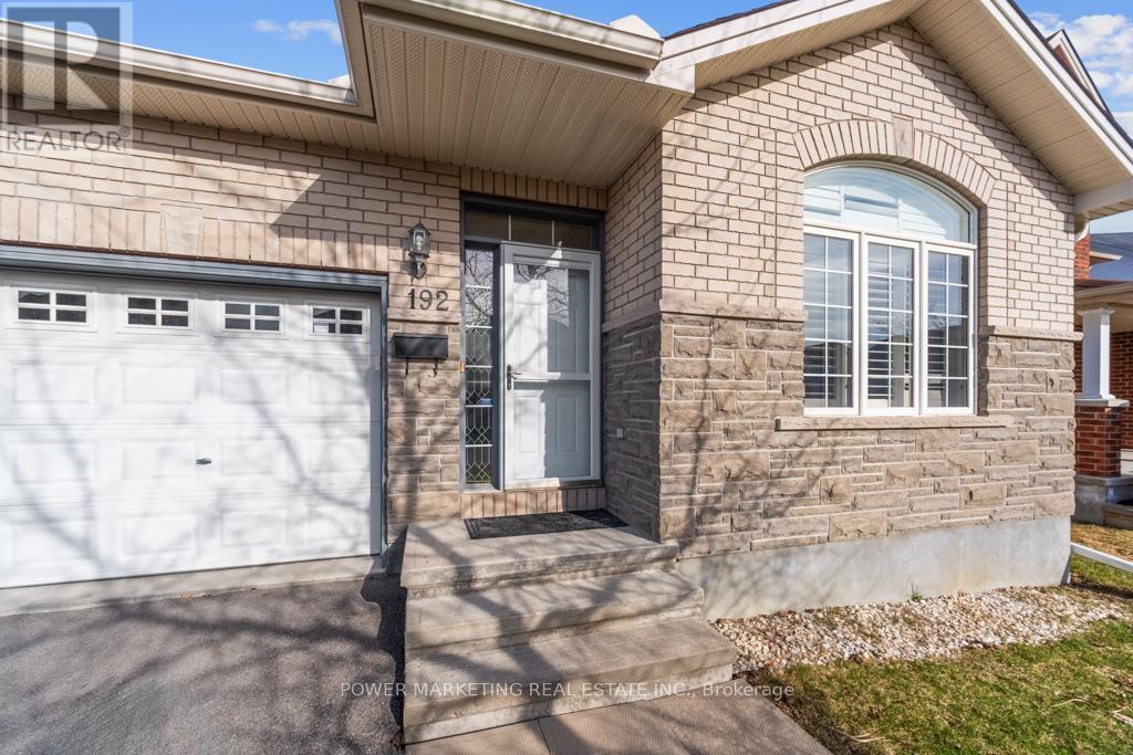 192 Felicity Crescent, Ottawa, ON - Outdoor