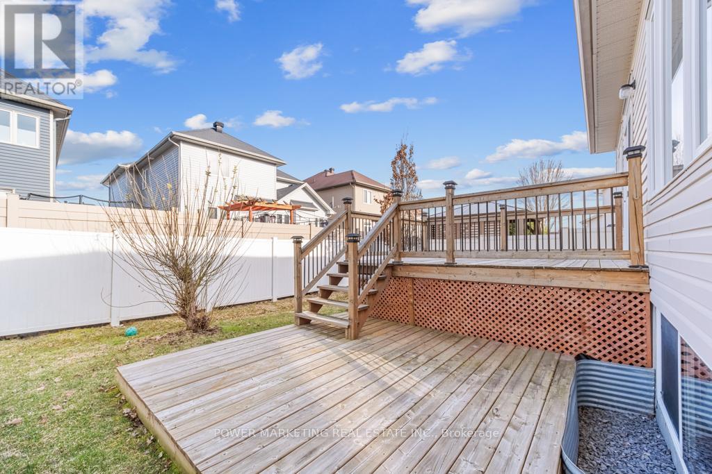 192 Felicity Crescent, Ottawa, ON - Outdoor With Deck Patio Veranda With Exterior