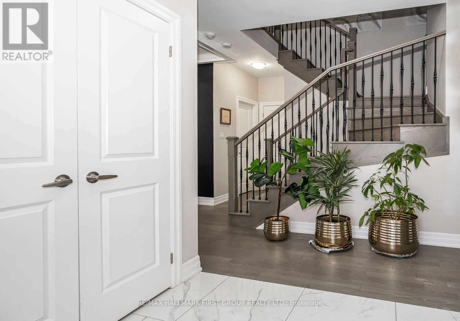 21 Souter Drive, Whitby, ON - Indoor Photo Showing Other Room