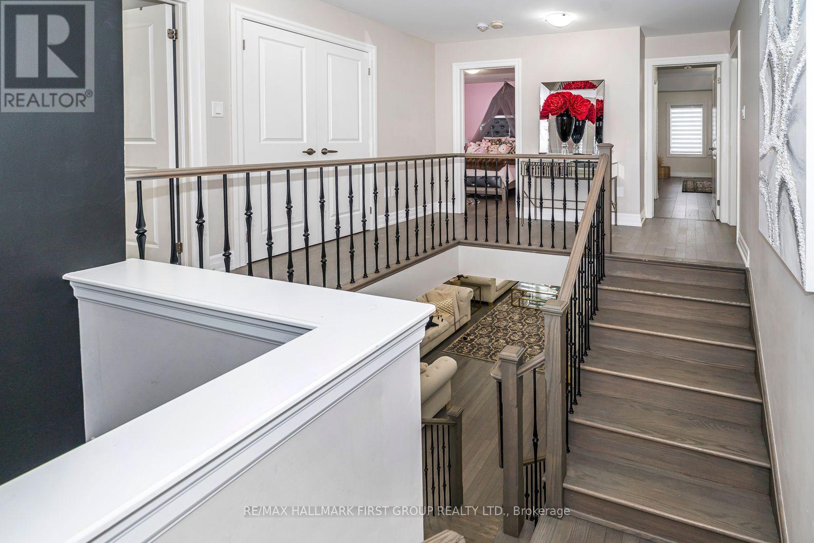 21 Souter Drive, Whitby, ON - Indoor Photo Showing Other Room