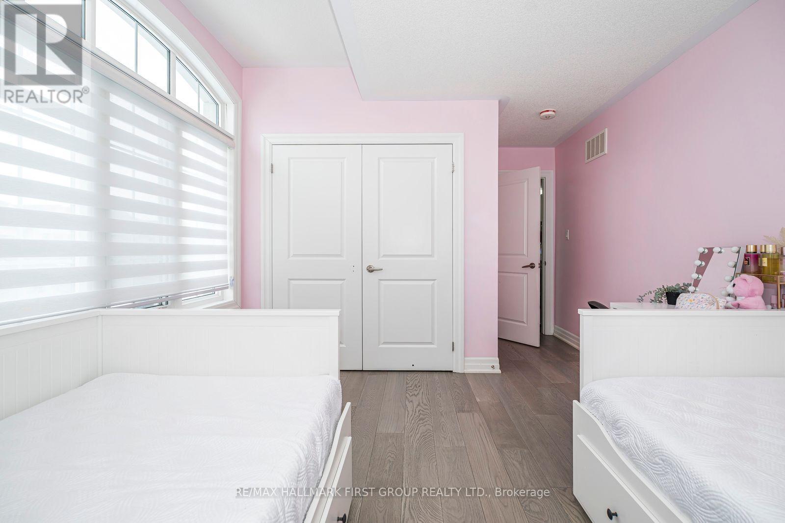 21 Souter Drive, Whitby, ON - Indoor Photo Showing Bedroom
