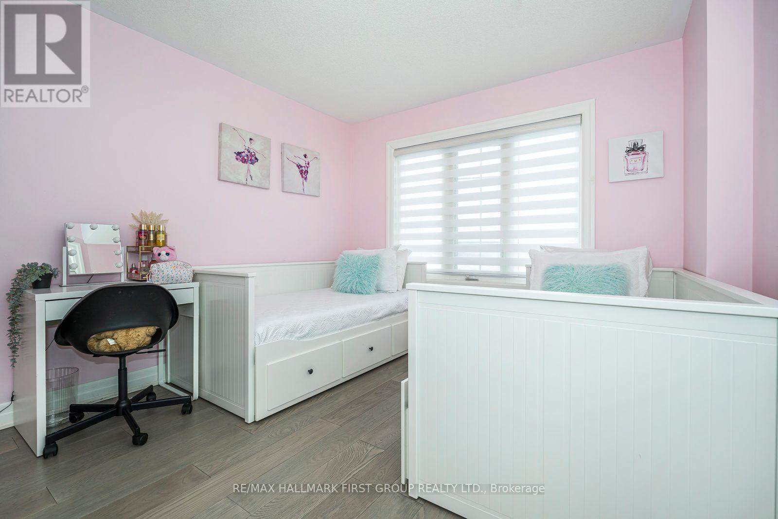 21 Souter Drive, Whitby, ON - Indoor Photo Showing Bedroom