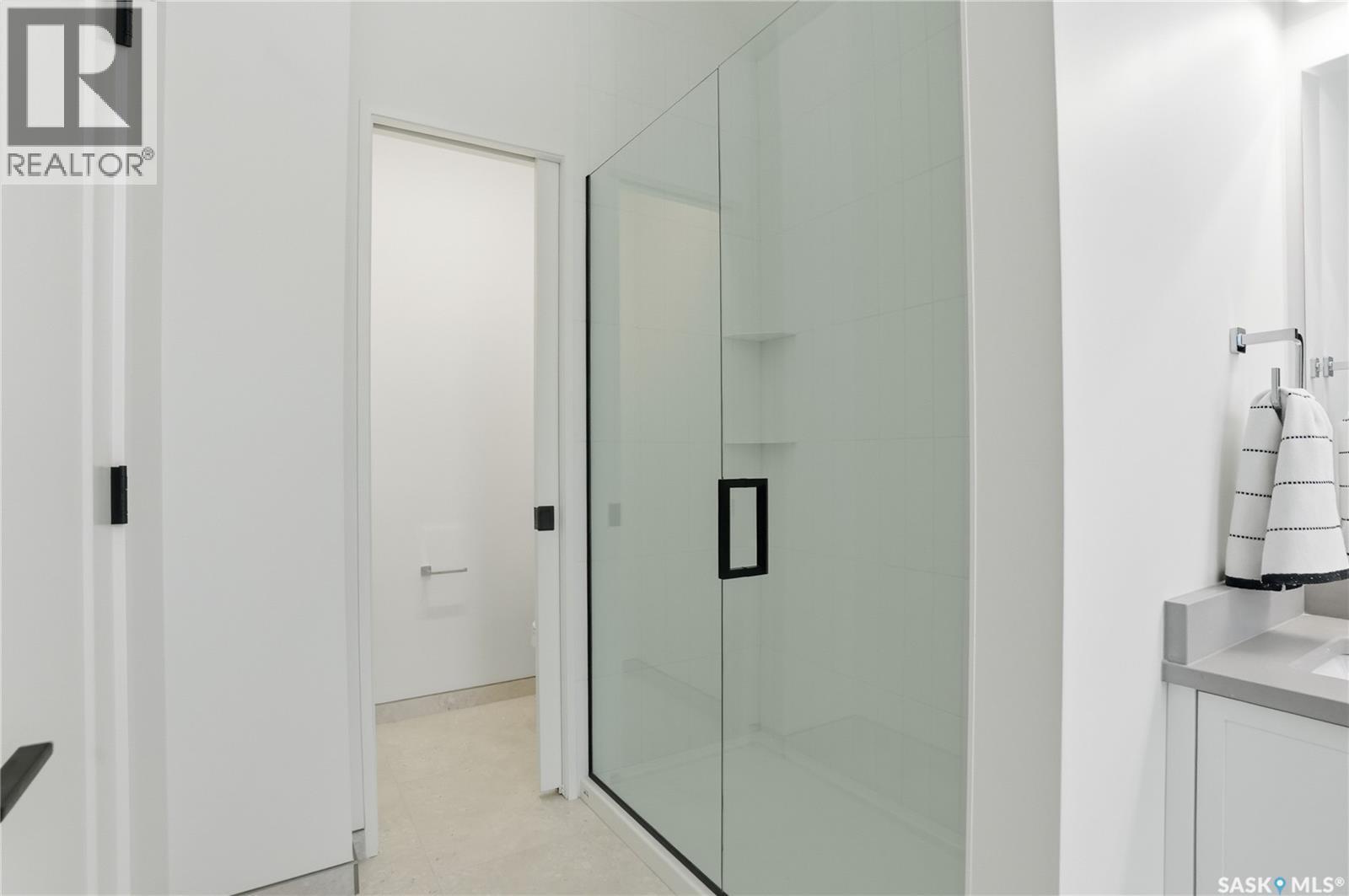 1139 13Th Street E, Saskatoon, SK - Indoor