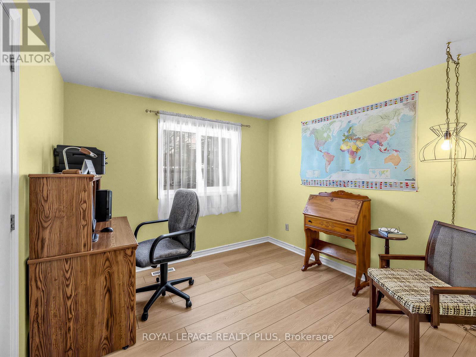 4138 Marigold Crescent, Mississauga, ON - Indoor Photo Showing Other Room