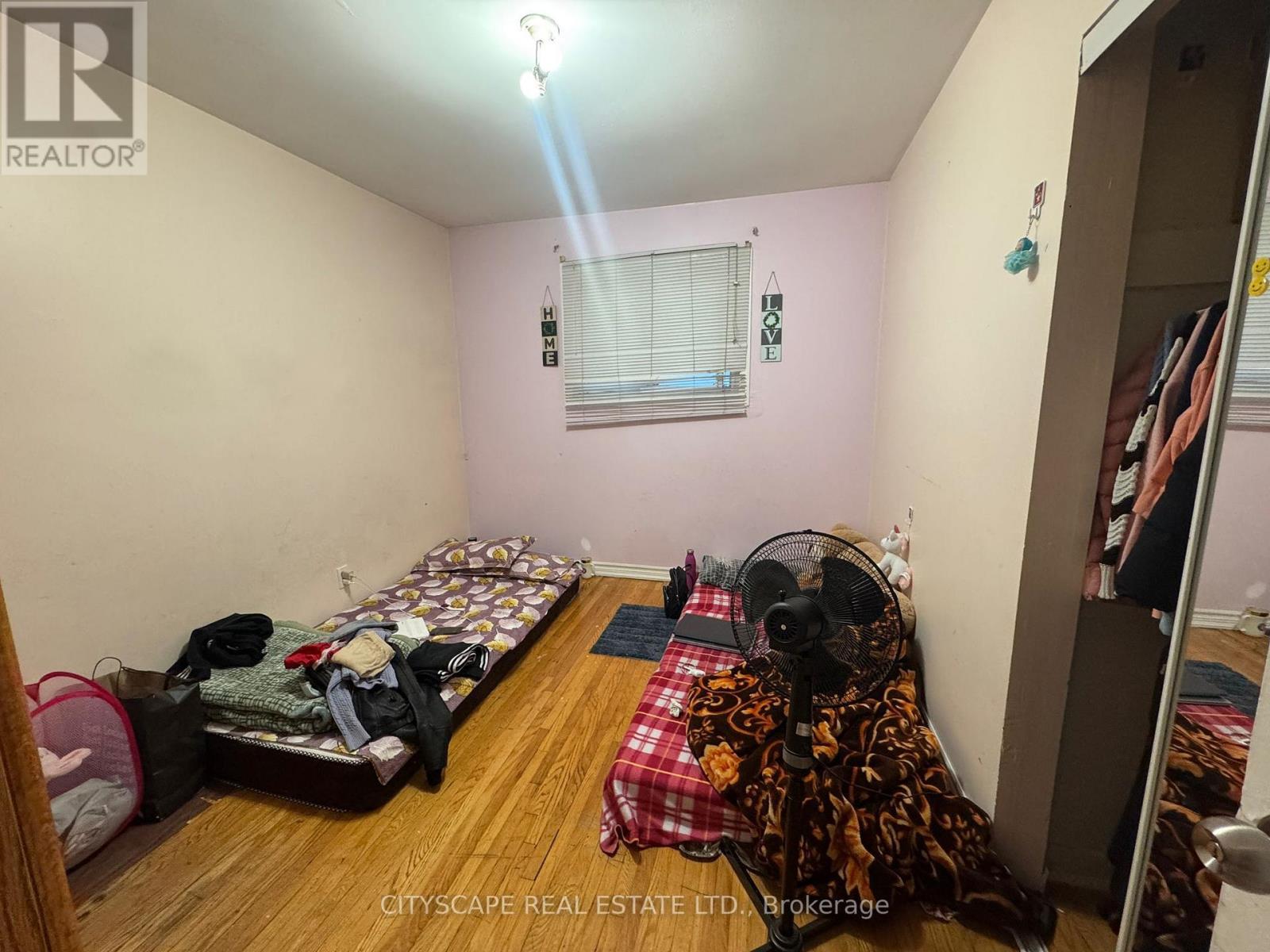 3113 Mallbridge Crescent, Mississauga, ON - Indoor