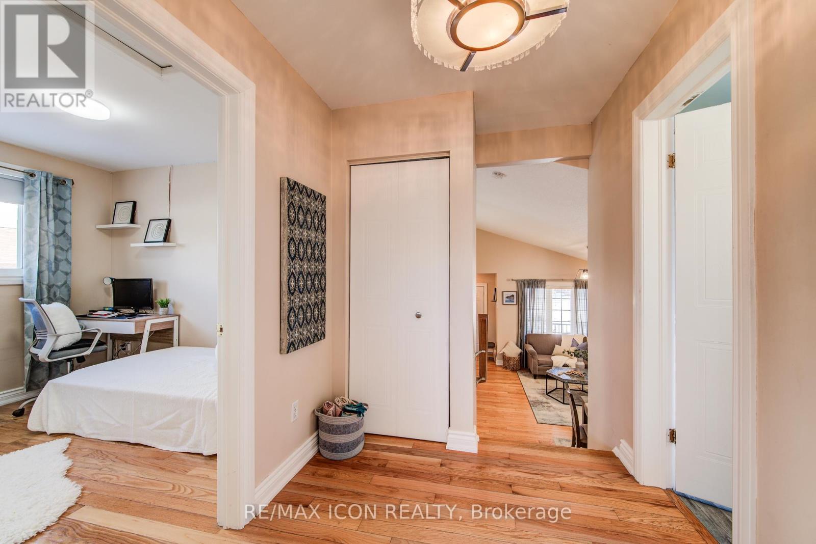 84 Endeavour Drive, Cambridge, ON - Indoor