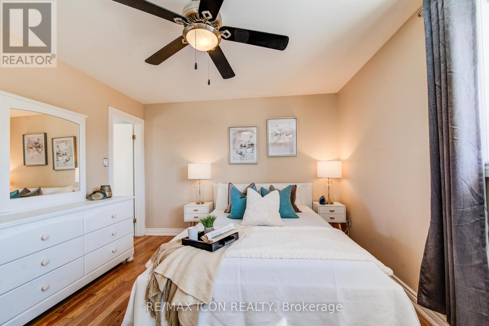 84 Endeavour Drive, Cambridge, ON - Indoor Photo Showing Bedroom