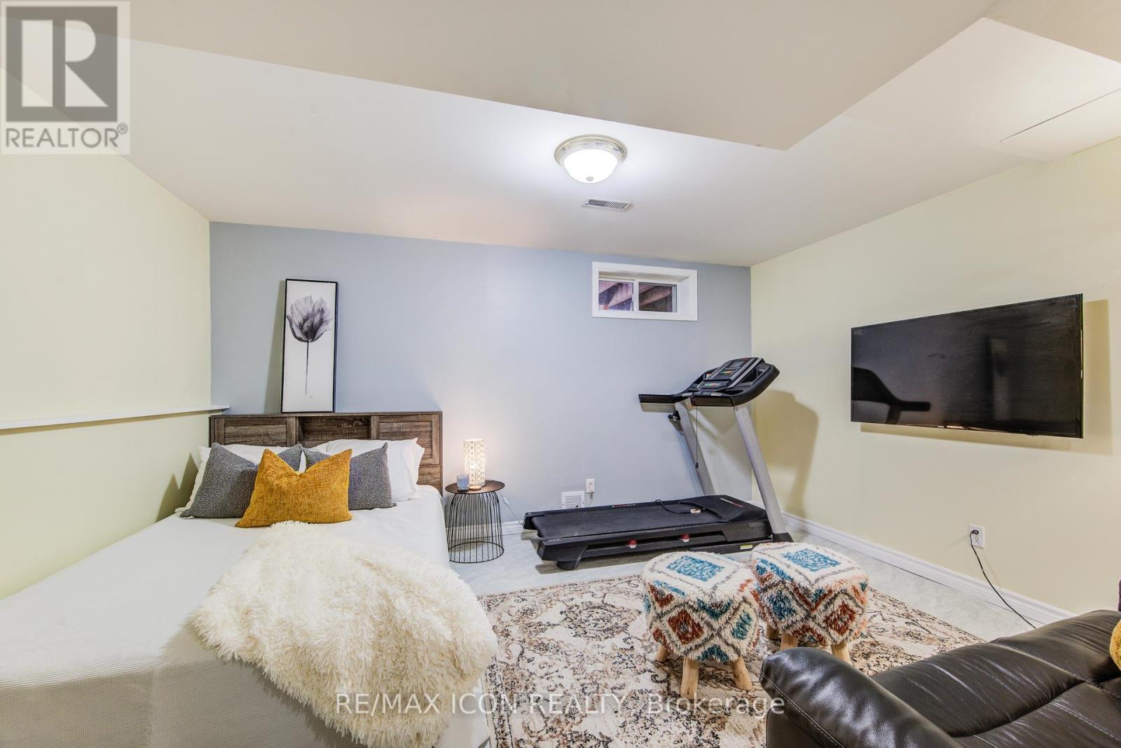 84 Endeavour Drive, Cambridge, ON - Indoor