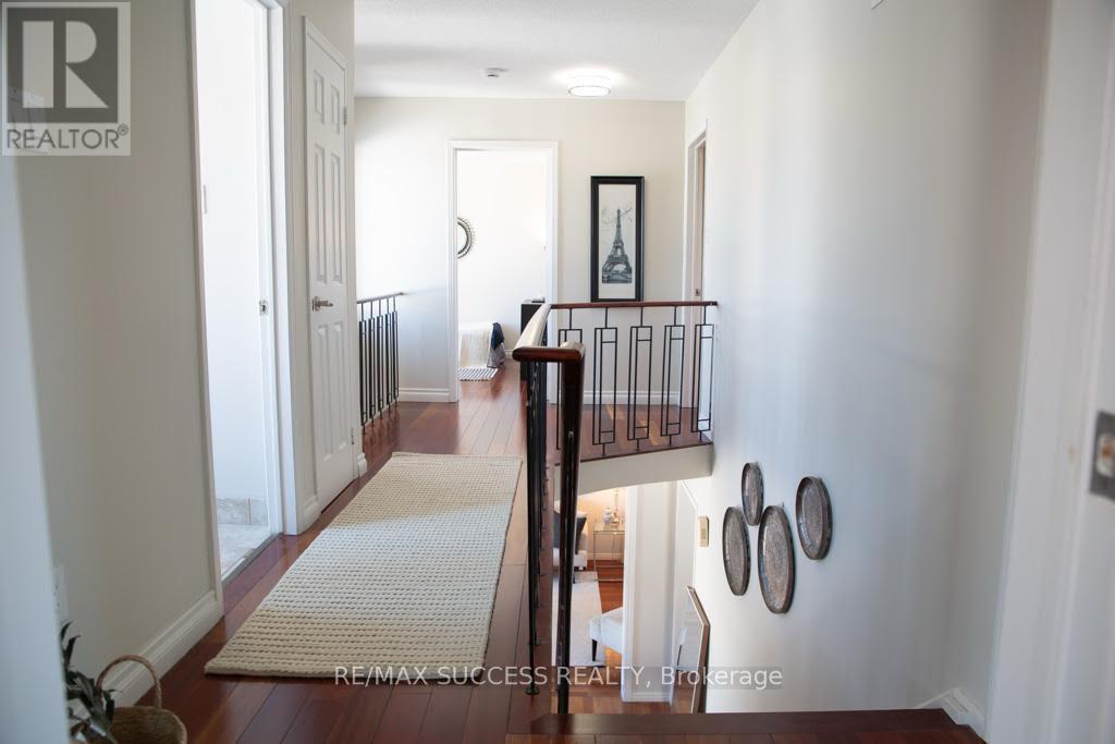 6643 Mockingbird Lane, Mississauga, ON - Indoor Photo Showing Other Room