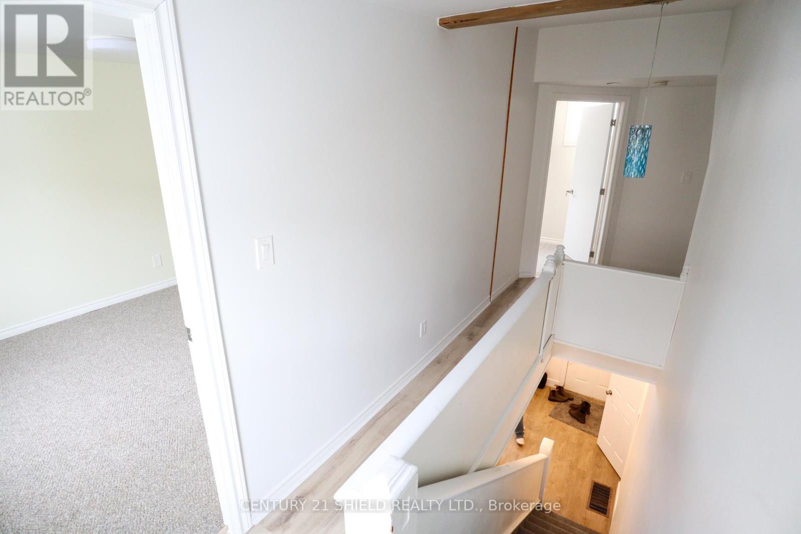143 Carleton Street, Cornwall, ON - Indoor Photo Showing Other Room