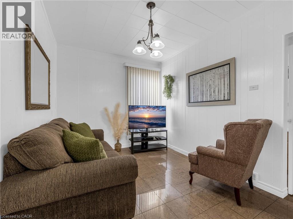 93 Murray Street E, Hamilton, ON - Indoor