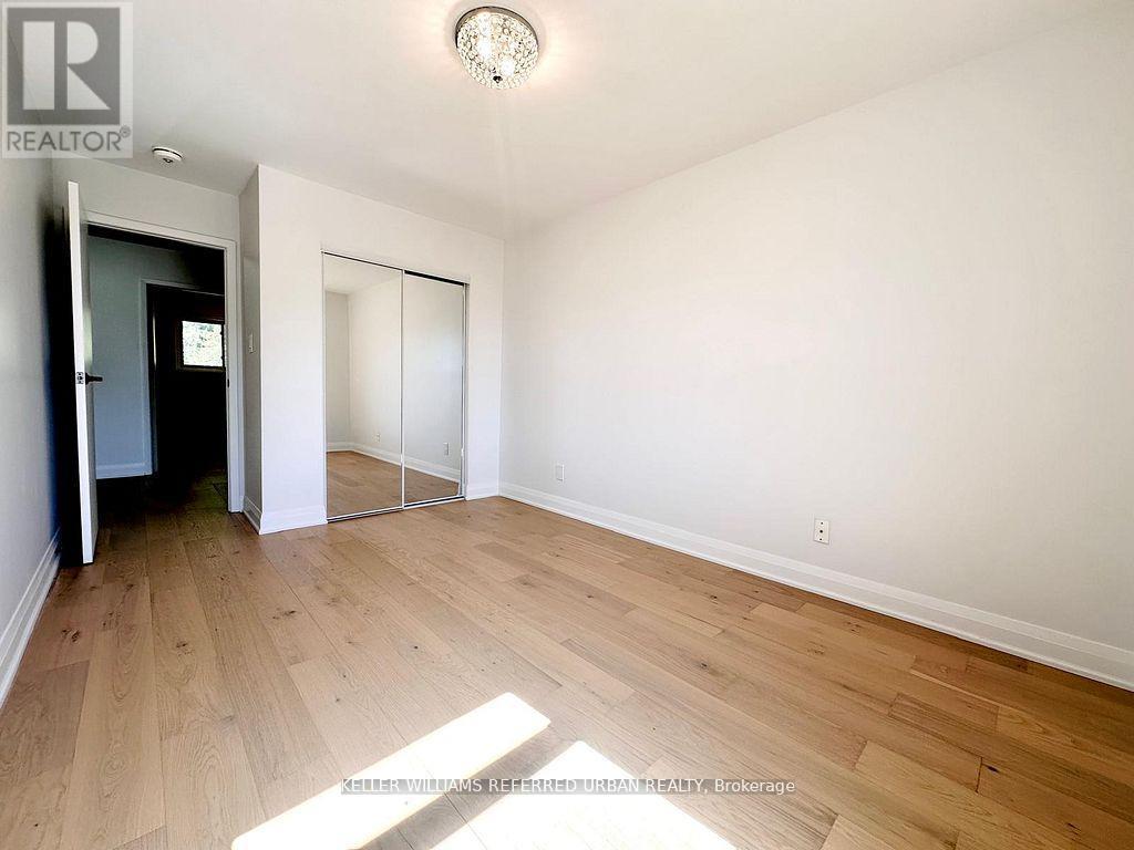 Main - 906 Marinet Crescent, Pickering, ON - Indoor Photo Showing Other Room