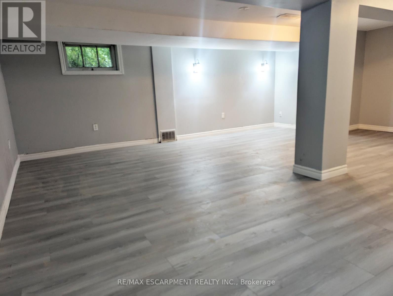 82 East 38Th Street, Hamilton, ON - Indoor Photo Showing Other Room