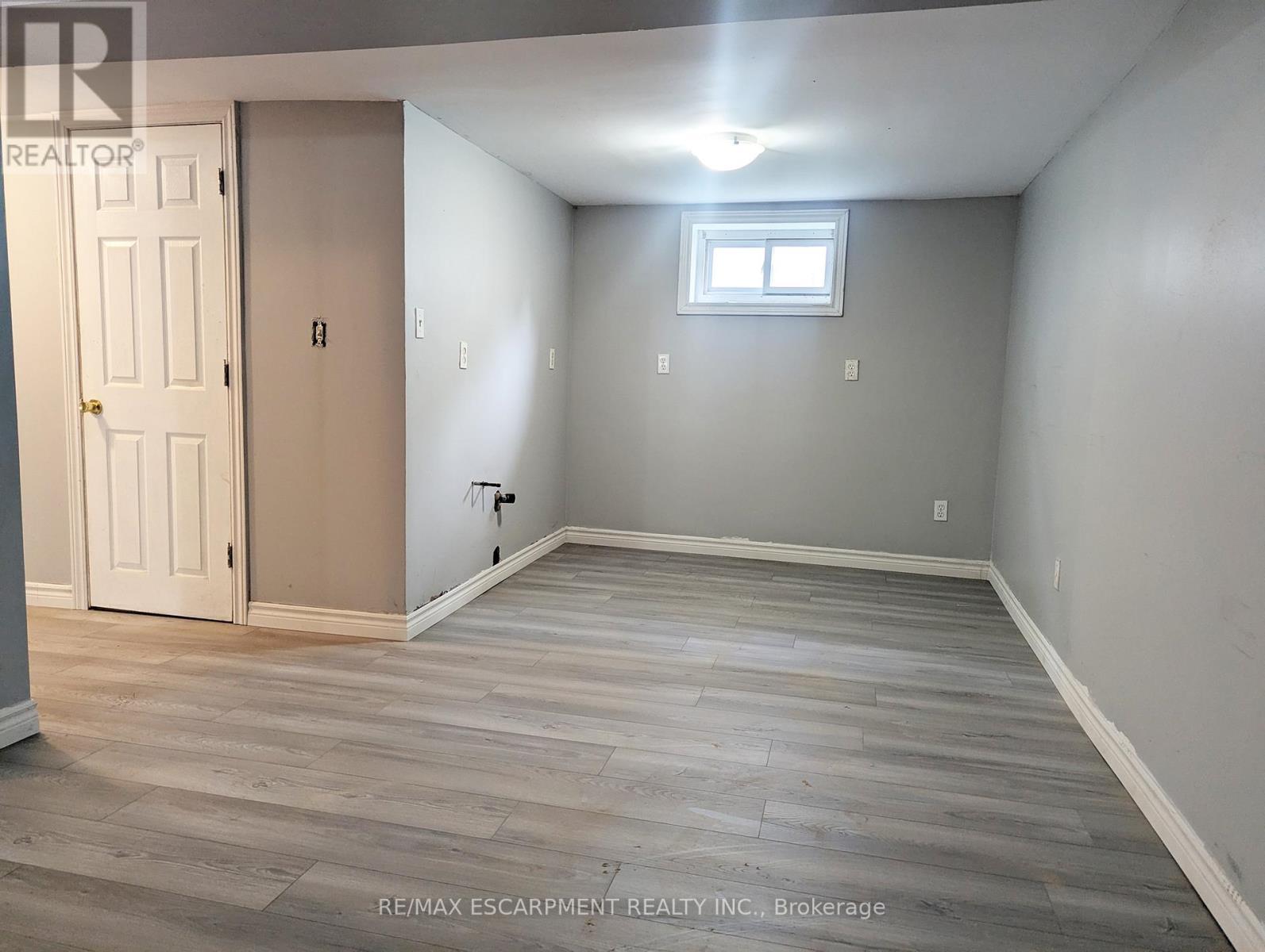 82 East 38Th Street, Hamilton, ON - Indoor Photo Showing Other Room