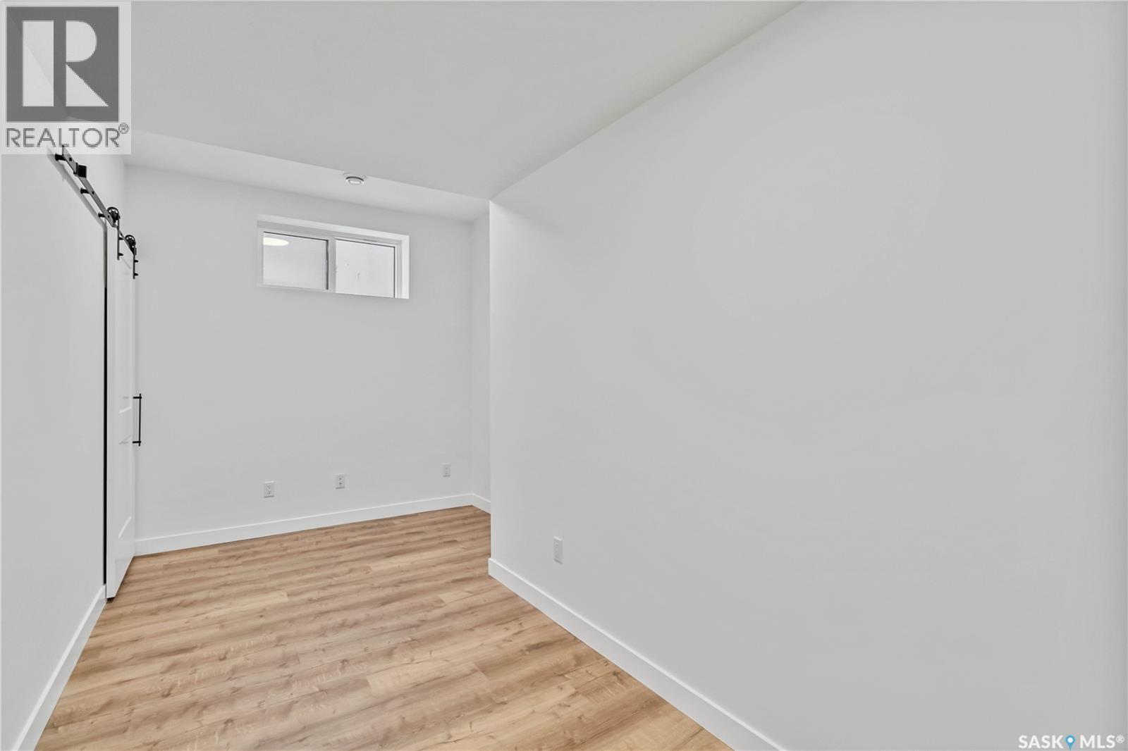 327 Woolf Bay, Saskatoon, SK - Indoor Photo Showing Other Room