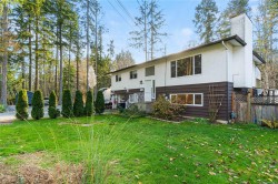 2675 Labieux Rd Nanaimo, BC V9T 3N3