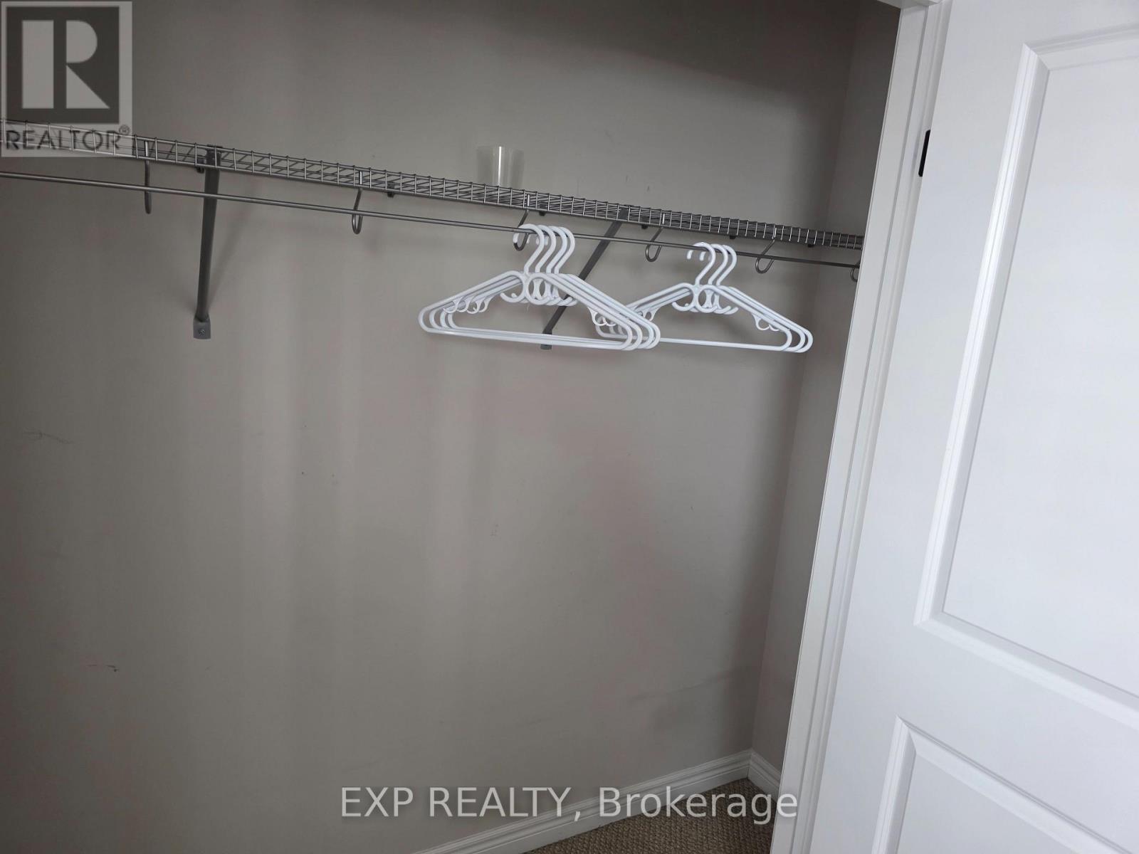 228 Greti Drive, Hamilton, ON - Indoor